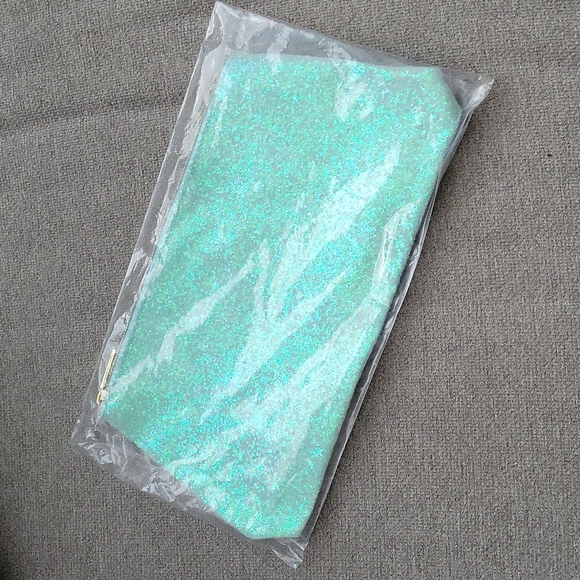 Tarte Blue/Green Glitter Paradise Makeup Bag - Picture 7 of 8
